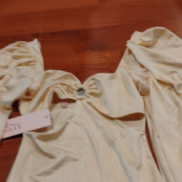 Oh Polly Cream Ruched Puffed Sleeve Mini Dress - Picture 4 of 5